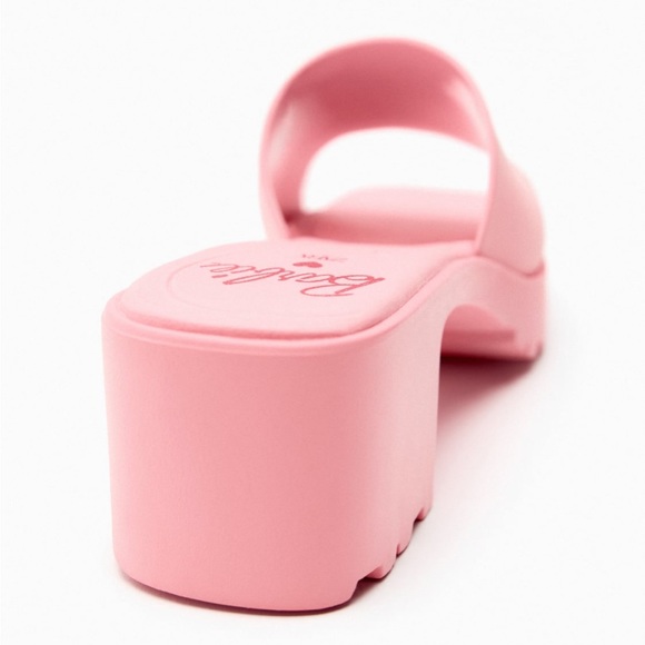 Zara Barbie rubberized lug sole sandals - Picture 5 of 16